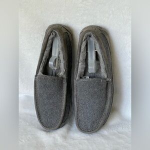 UGG Ascot slippers in wool and water-resistant suede men’s size 8 Grey